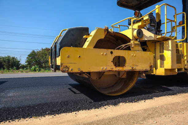 Why Choose Us For All Your Driveway Paving Needs in Maine, WI?